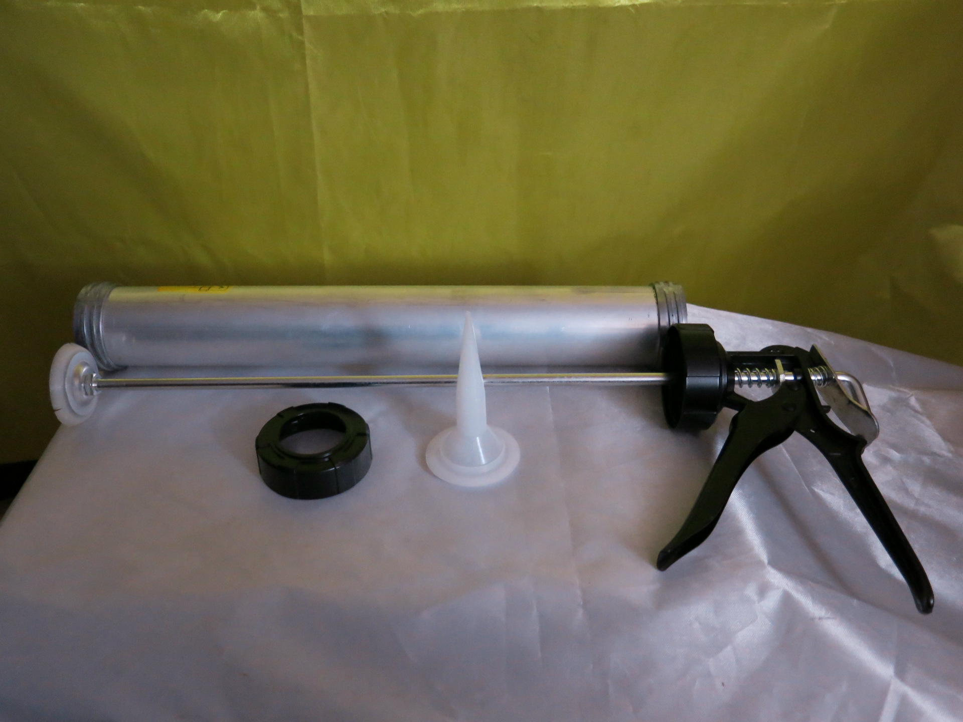 供应15”超大型优质软胶枪 压胶枪、铝筒玻璃胶枪