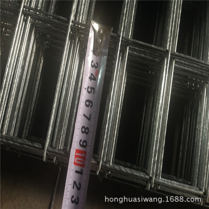 供应电焊网港片 镀锌电焊网片 焊接铁丝网片