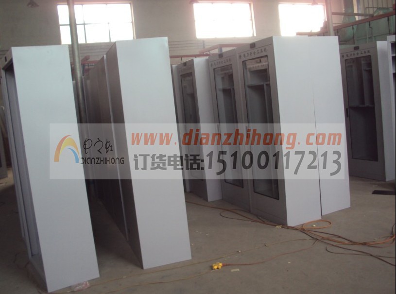 密封等级可达IP5级别的恒温除湿工具柜|ms