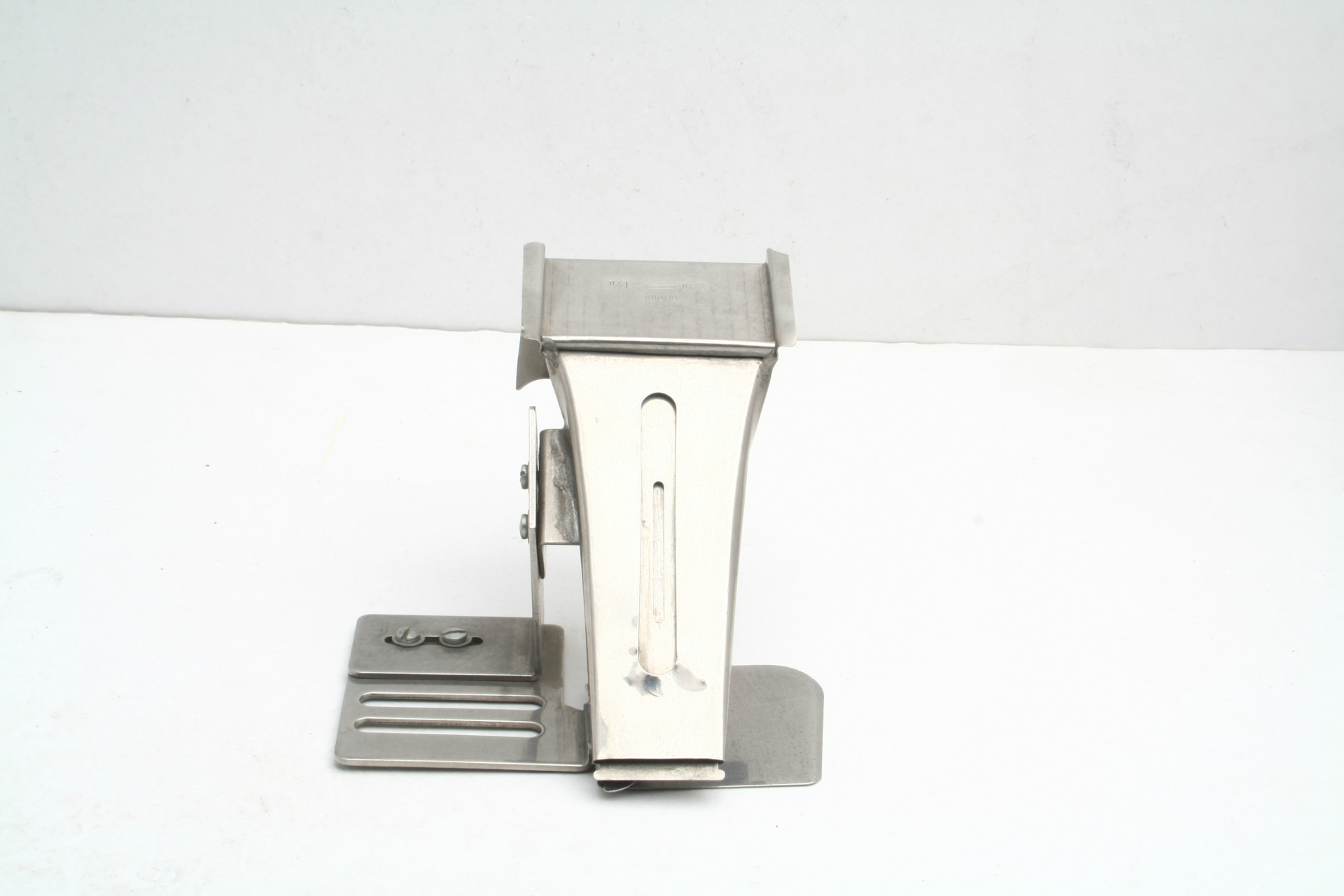 大量供应各种型号正反门襟筒