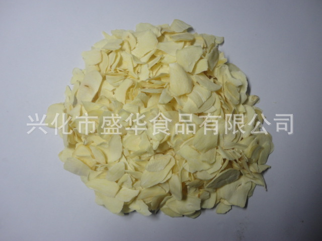 脱水蒜片  供应各种规格脱水蒜片/粒 根片齐头片