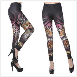 3611 数码印花打底裤  外贸款黑色底时钟豹子九分裤 leggings