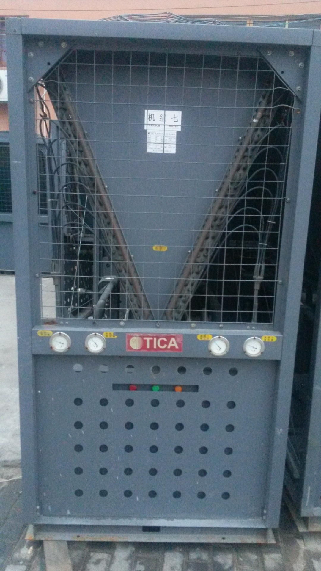 出售 二手中央空调天加模块机TCA201CH