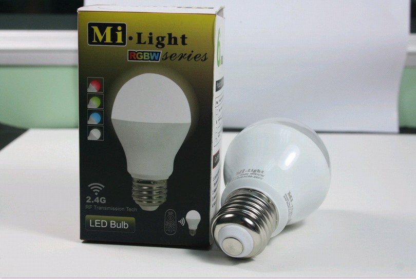 遥控调光调色led球泡 出口欧洲四年 遥控手机一