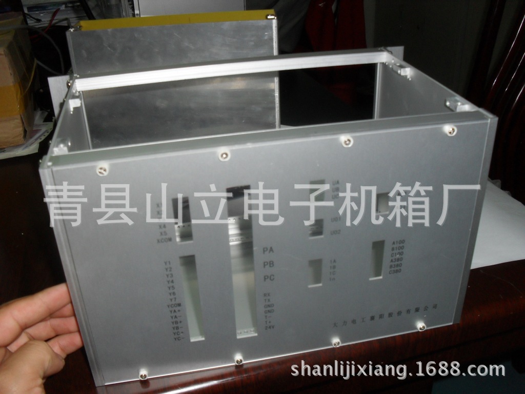 提供铝合金4U服务器插箱，1U,2U,3U,4U服务器标准机箱可任意-阿里巴巴