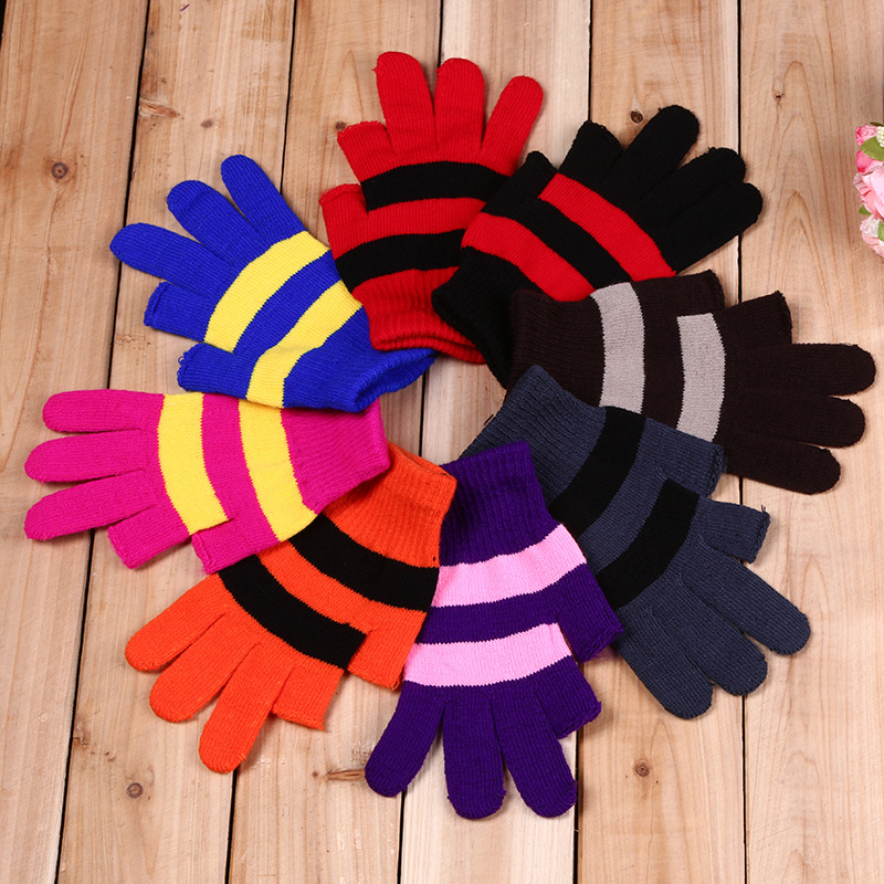 demi-season keep warm travel gloves