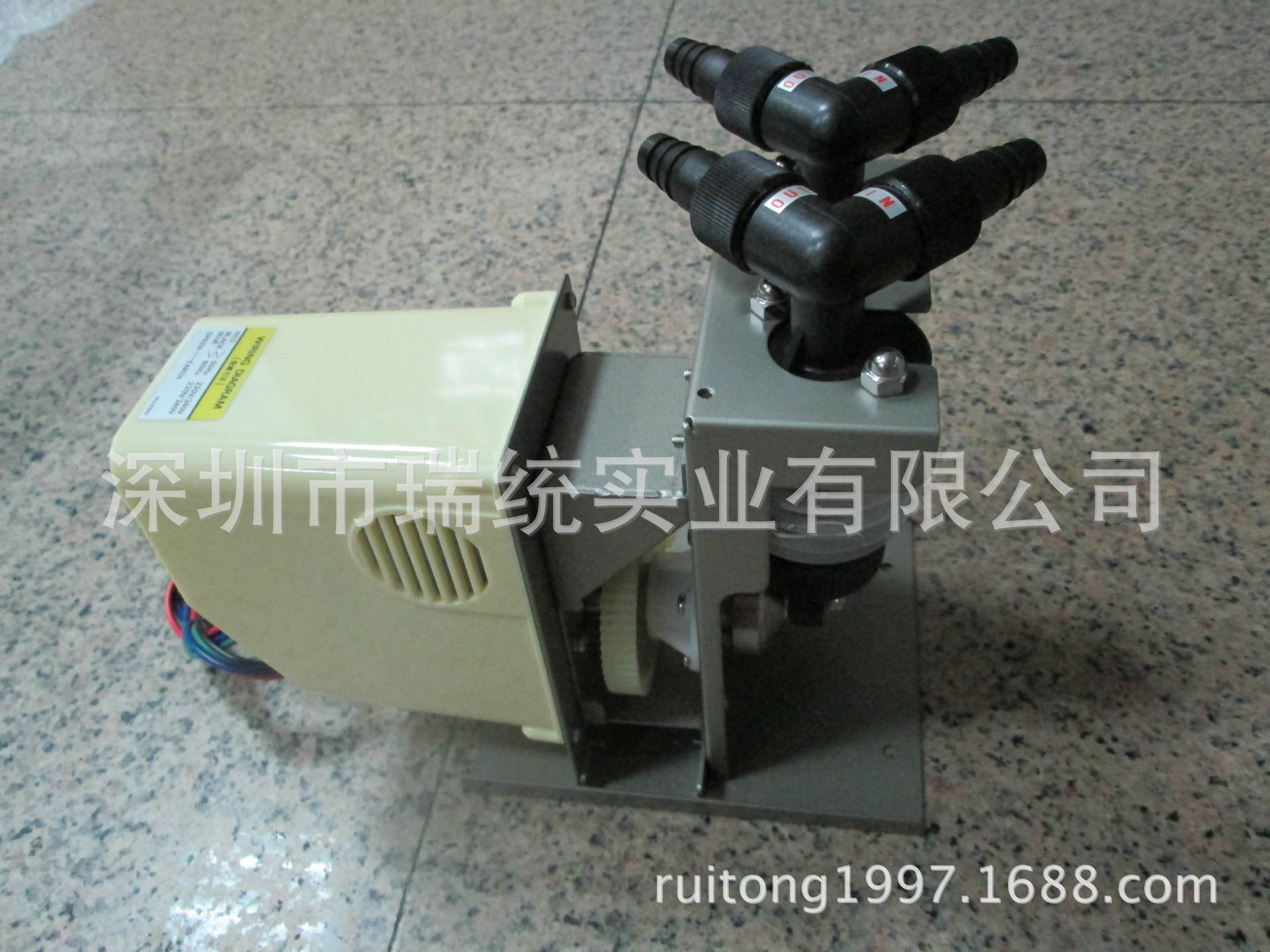 供应易威奇2KB-3X计量泵（提供出产证明）