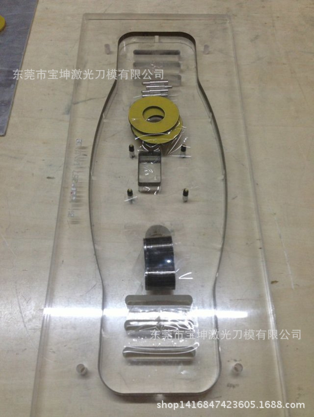 透明亚克力激光刀模