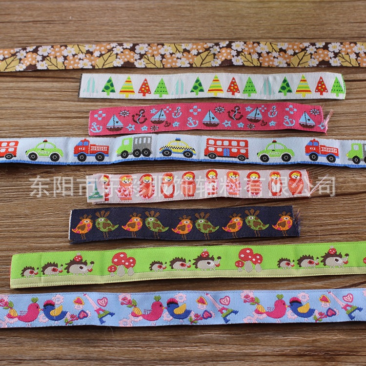 跨境专供 东彩热销电脑刺绣花边织带 时尚卡通织唛 宠物衣服装饰