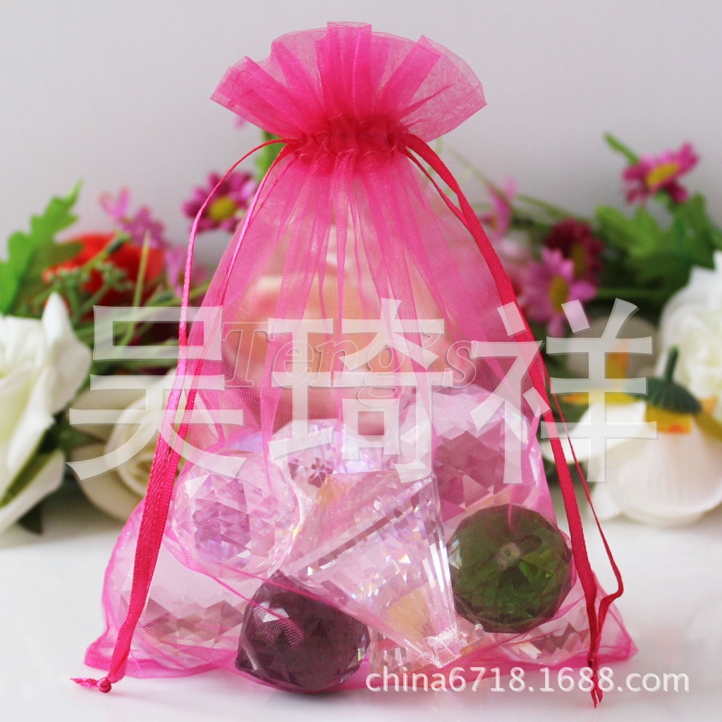 玫红色纱袋礼品袋 纯色欧根纱袋 珍珠束口包装袋批发现货尺寸齐全