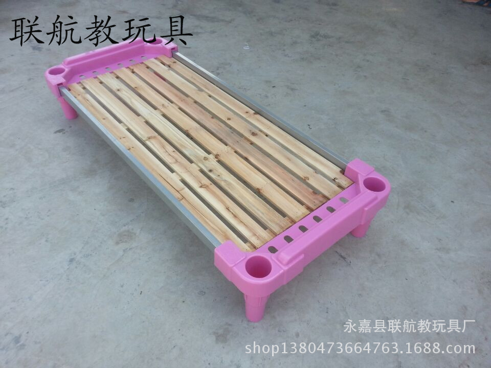 DE8B0F7C4952CB50A42ACB13D68C25