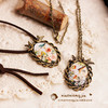 Retro design fresh floral necklace handmade, with gem