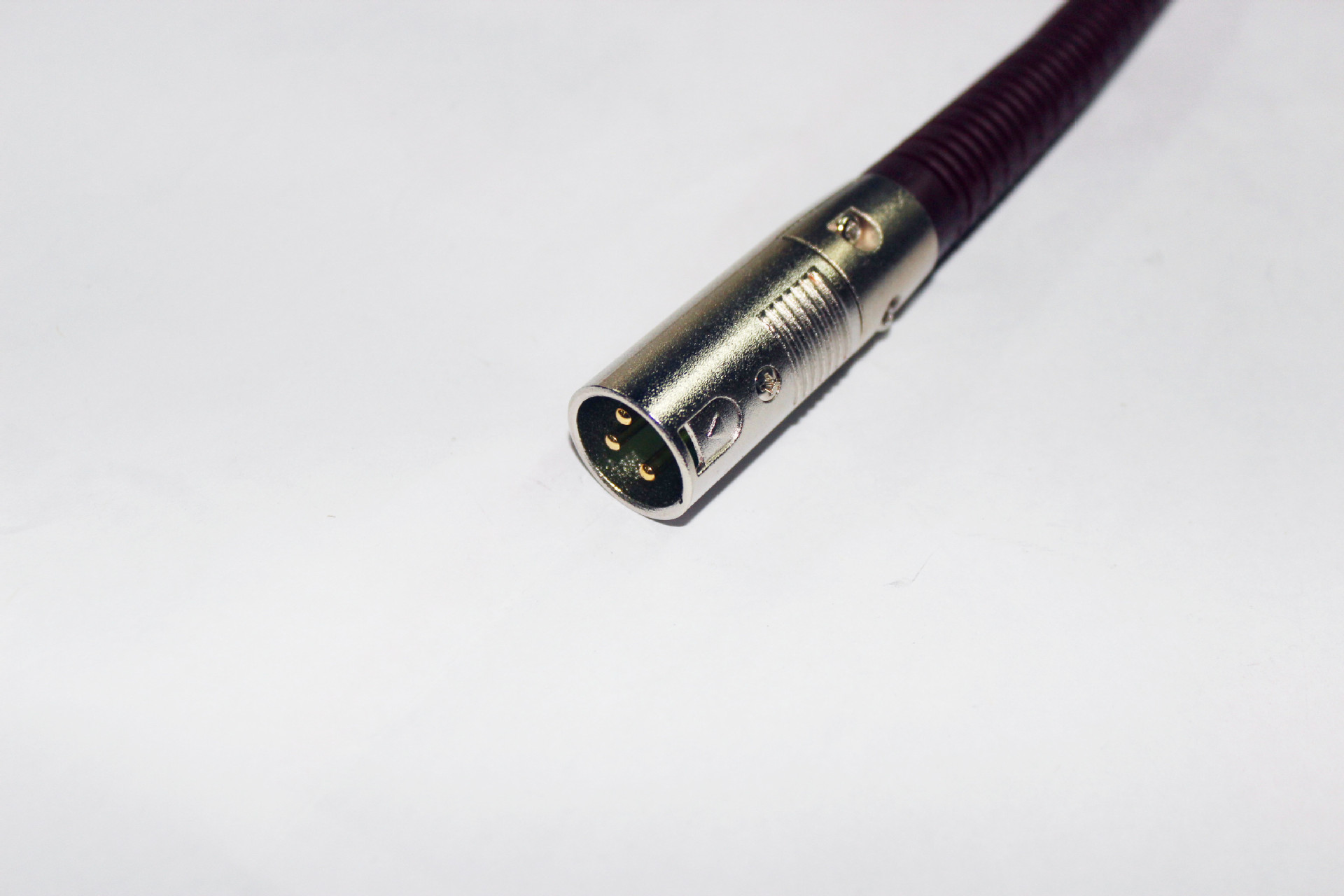 长尾棕色卡侬公插（ktv专用）耐折抗拉 DMX插头 纯铜焊片