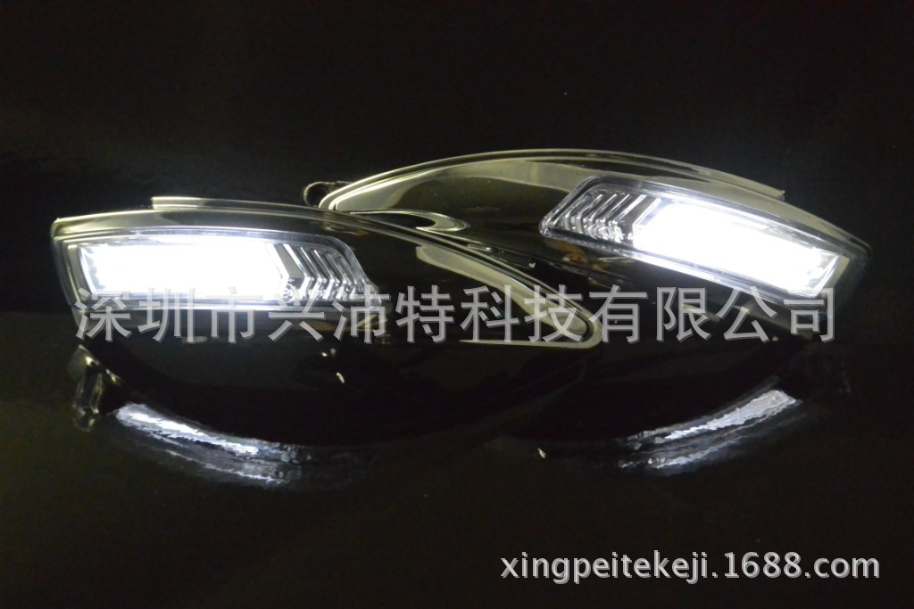 143 - 小燈 - 白天