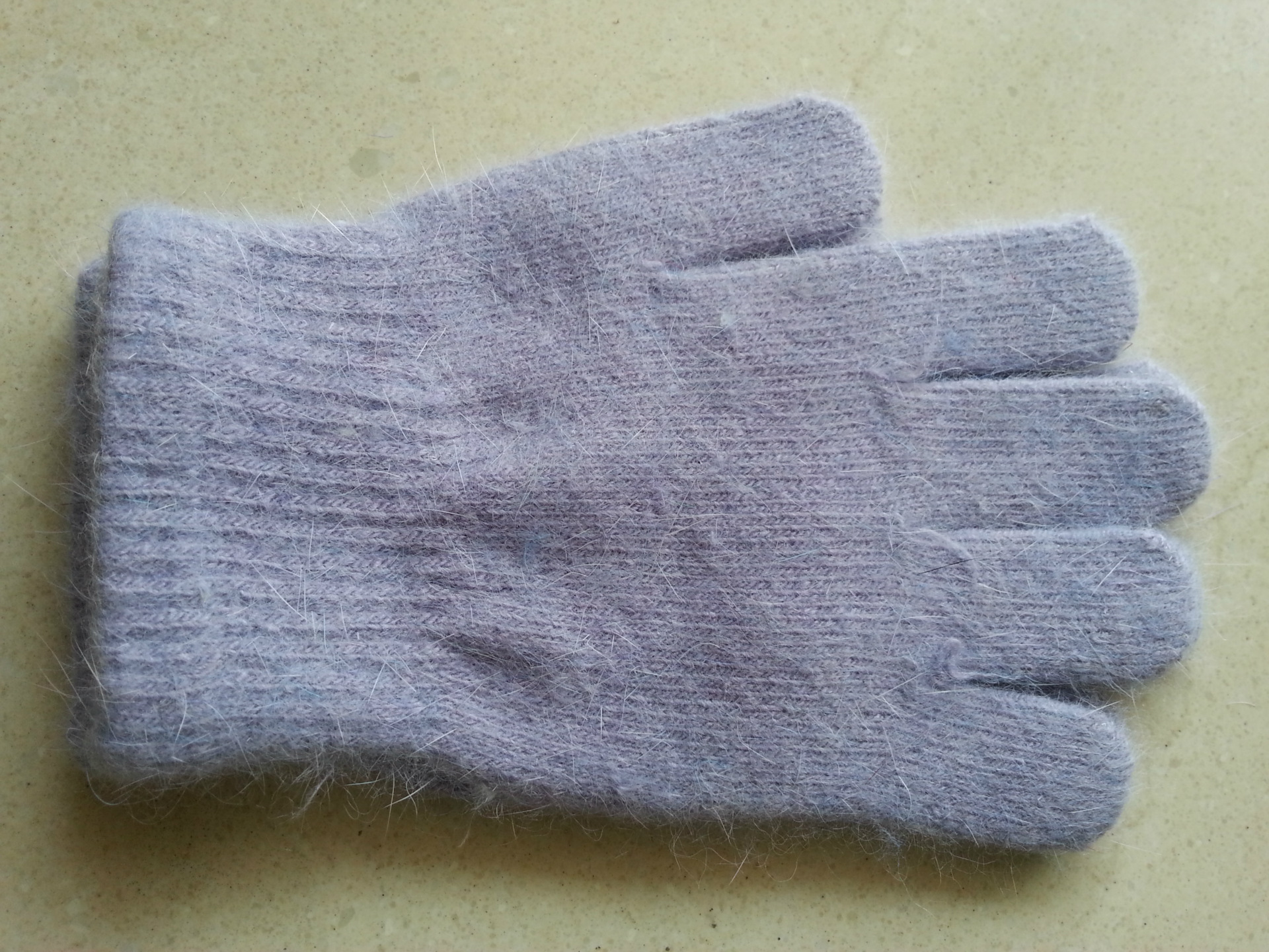 Guantes de punto de fábrica pequeña al por mayor de lana de conejo guantes de niña suave guantes mágicos se pueden personalizar con fotos