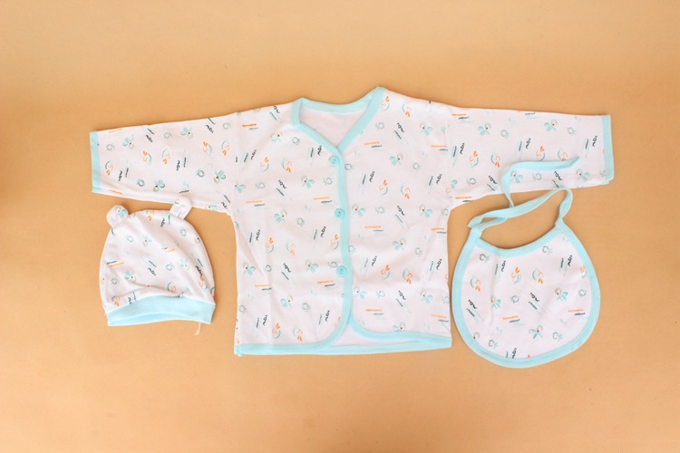 Coffret cadeau pour nouveau-né - vêtements - Ref 1959920 Image 18