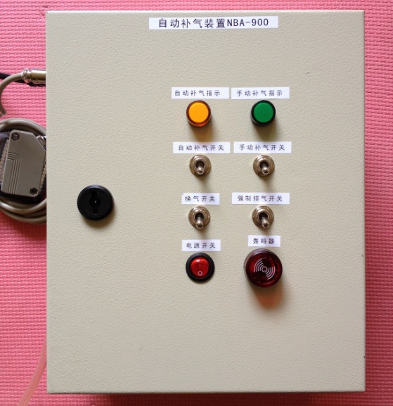 自动补气 下吹 吹膜机下吹水冷自动加气排气装置NBA-900型