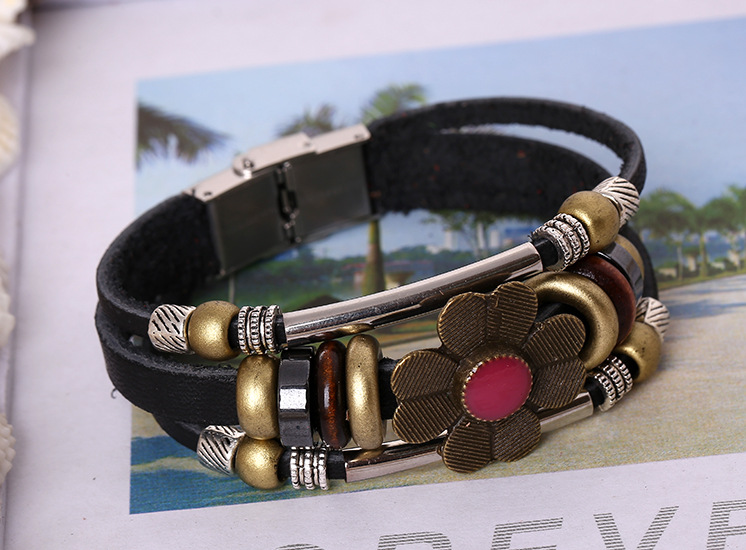 Hot selling beaded stainless steel buckle leather bracelet with adjustable length vintage handmade l