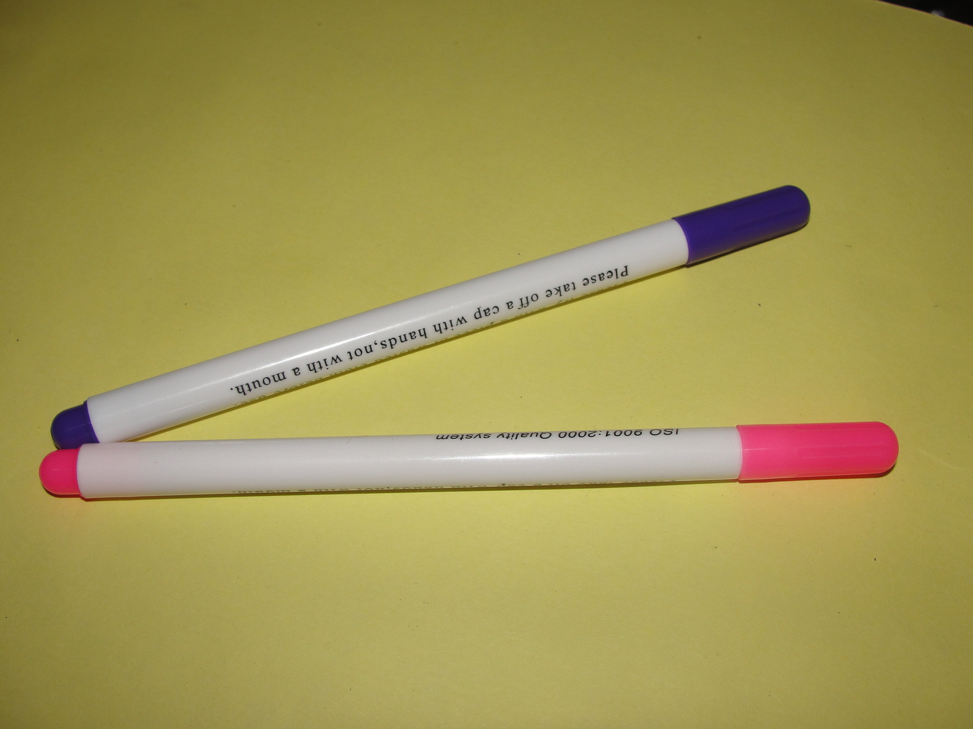 家用工厂裁缝用褪色笔，消色笔，划布记号笔，裁布记号笔消色笔