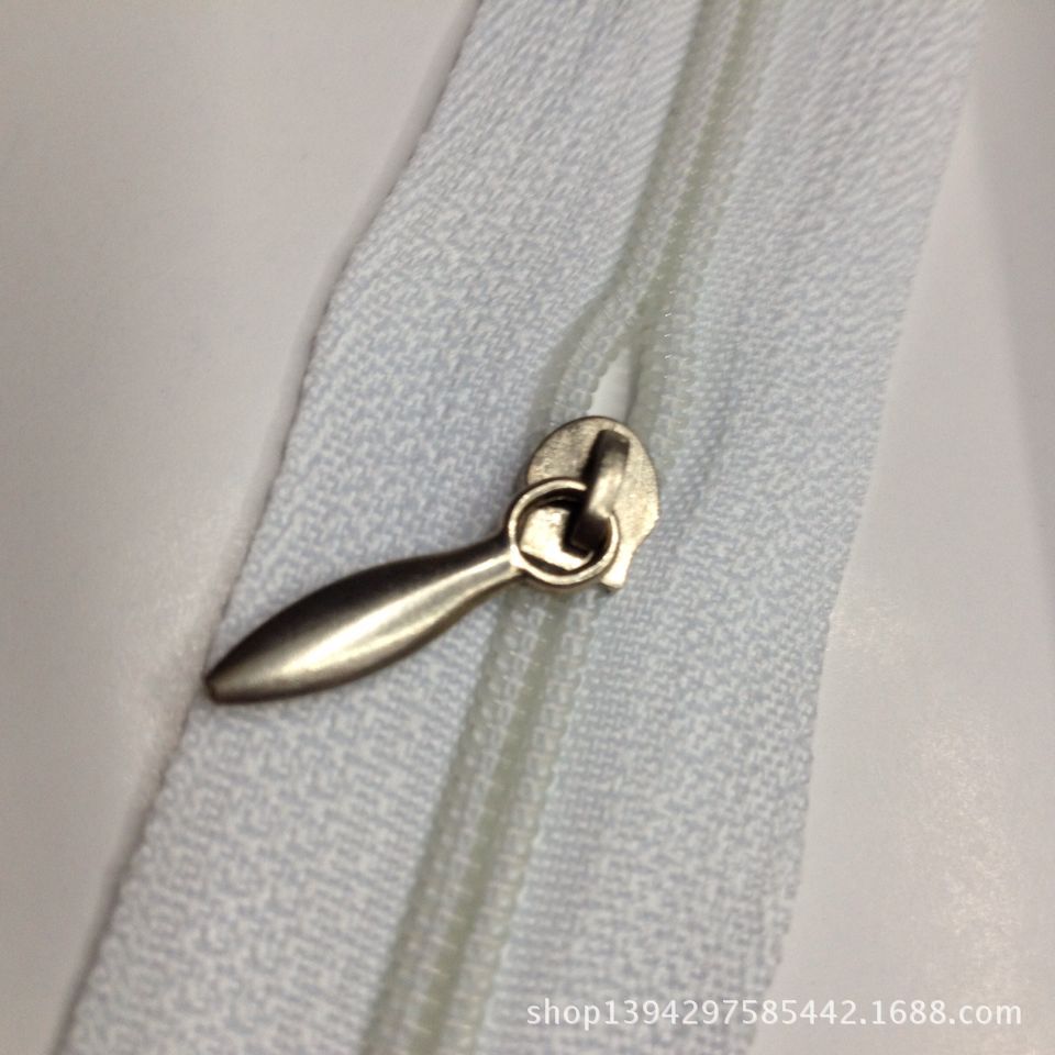 75E8C586508D0746B8C8F137732498