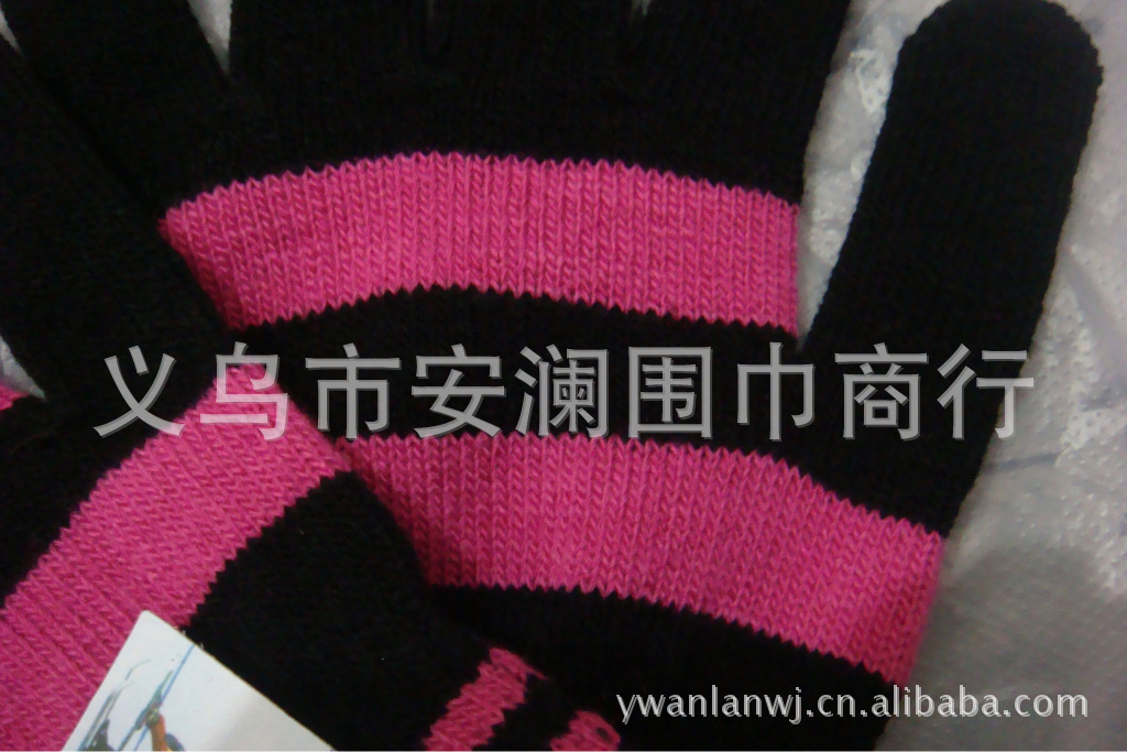 Promoción de descuento de fibra acrílica para adultos de dos colores rosa roja a rayas guantes de punto mágicos guantes de punto cálidos fábrica al por mayor