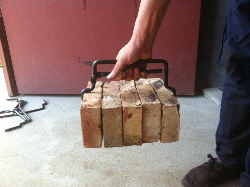 Brick pliers labor-saving brick moving device brick clip labor-saving non-slip brick moving tool brick clip for construction site wholesale