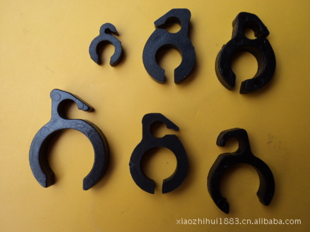 管上钩圆管扣4分5分6分管上钩管护套黑色白色透明铁管布线扣吊线