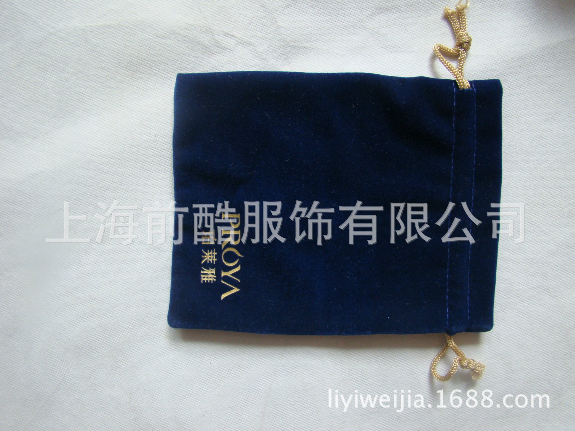 [厂家直销]专业定制绒布袋，束口绒布袋 ，各类移动电源绒布袋