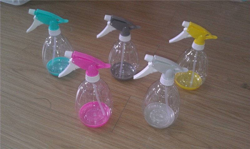 spraybottles