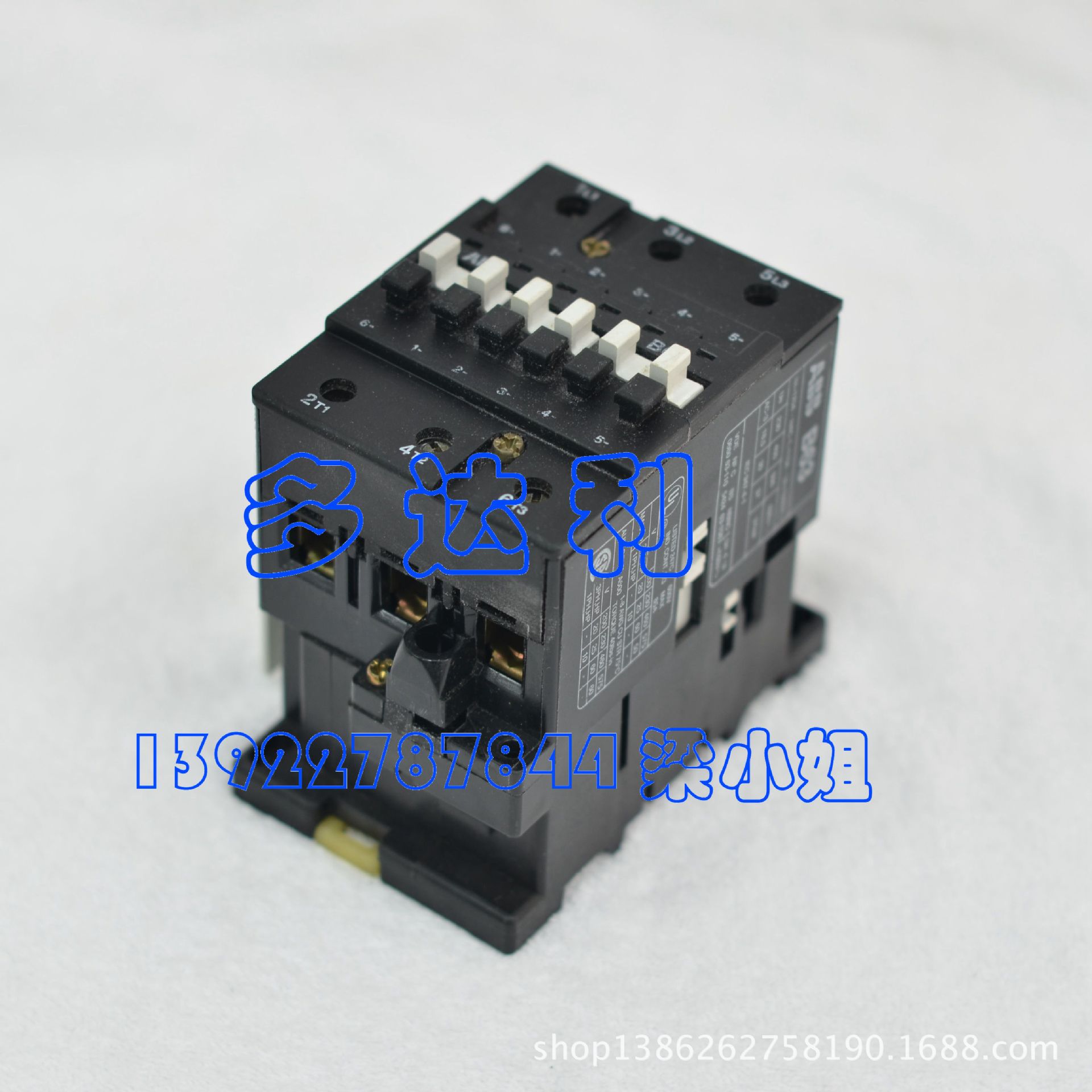 法国开利30HT活塞式压缩机 CW12AG076EB ABB 开利接触器