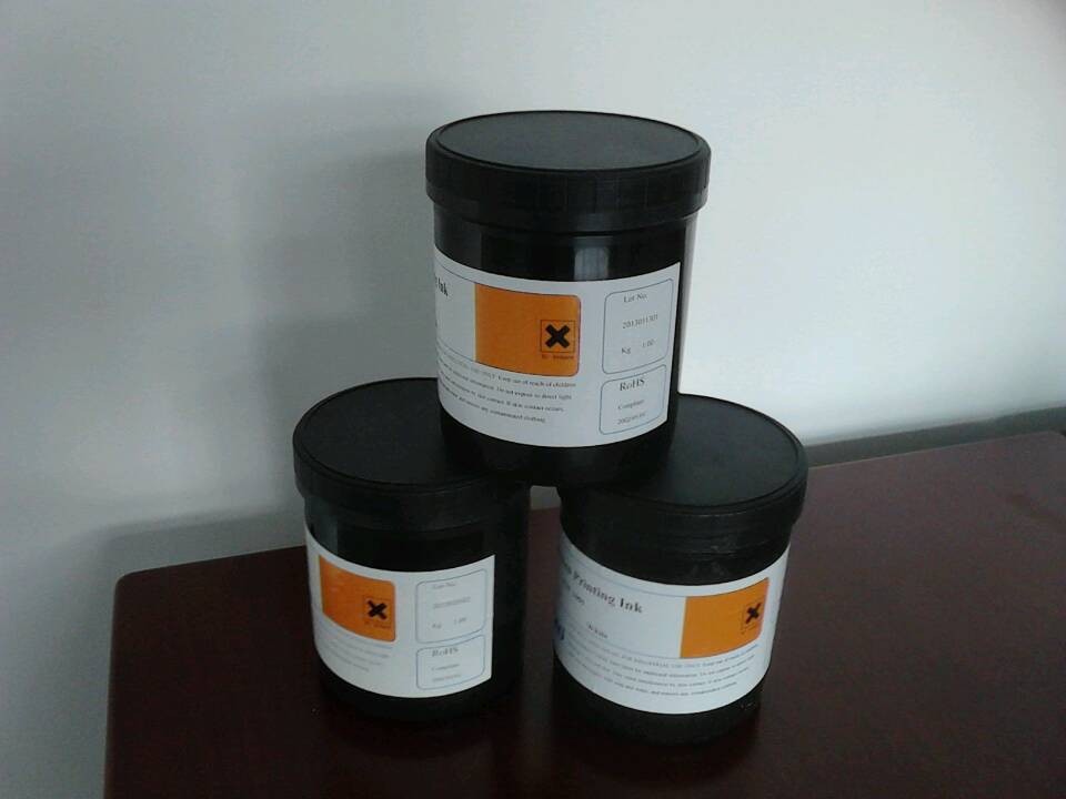 免处理PET瓶子UV丝印油墨，耐水，耐酒精，耐冻，高光，附着力好,