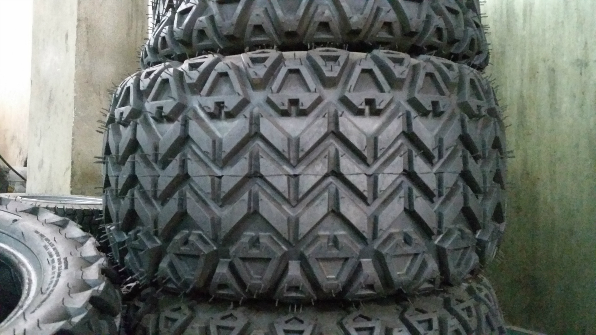 供应ATV轮胎23*10-14 4P