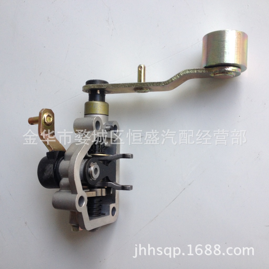 東風小康(DK13)換檔小總成