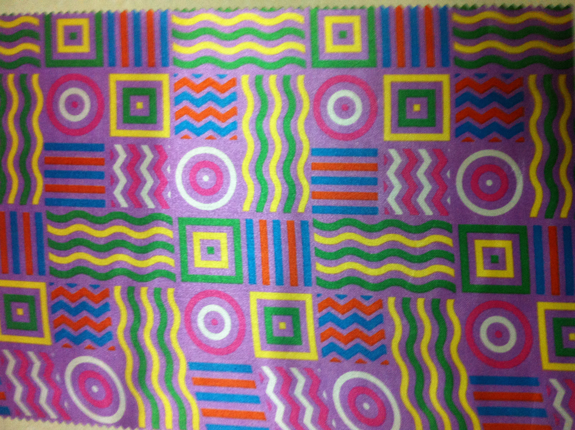 色丁印几何拼图 雪青