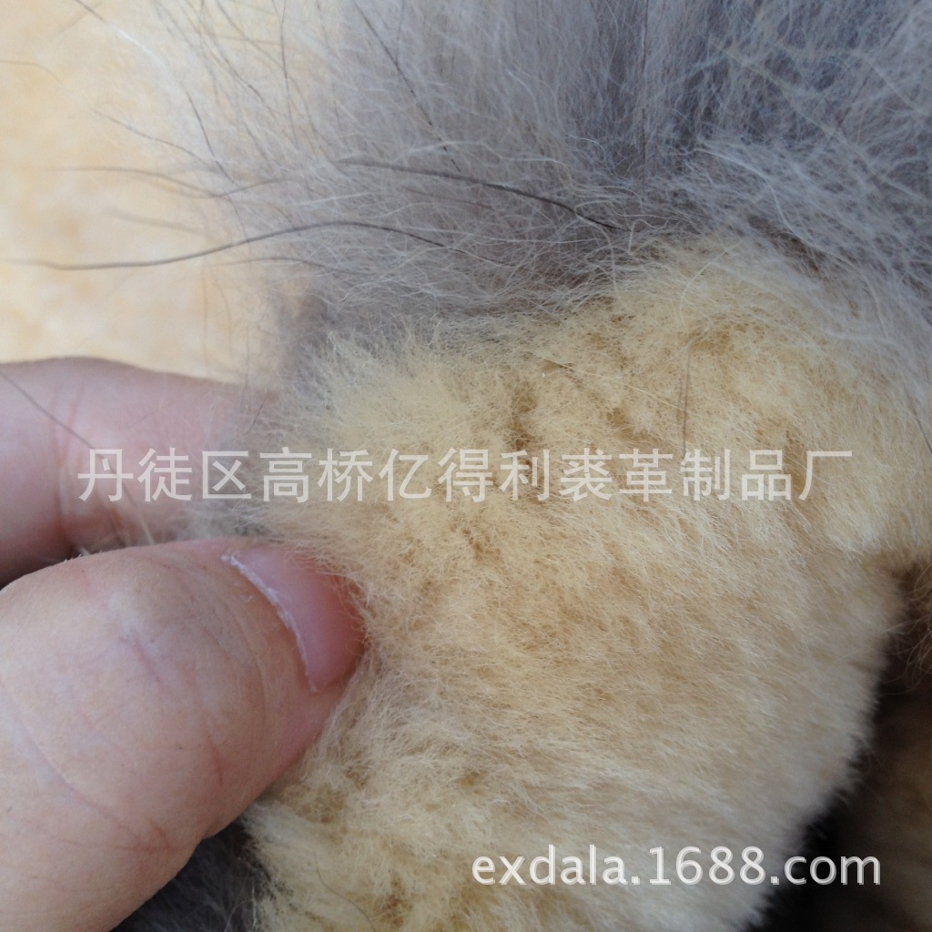 5854超大狐貍毛雪靴 羊皮毛一體