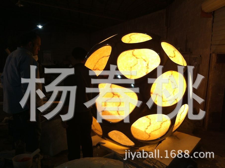 厂家直供镂空球体不锈钢雕塑 多造型空心装饰圆球 酒店广场摆设球