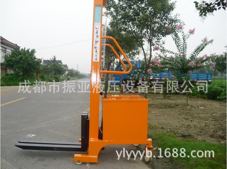 1000KG配重式手动堆高车，平衡重式升高车，1吨堆垛装卸车液压车