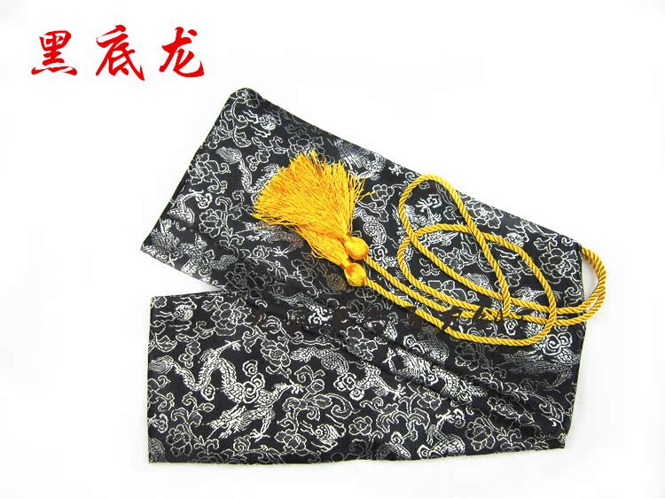 黑底龙(1)