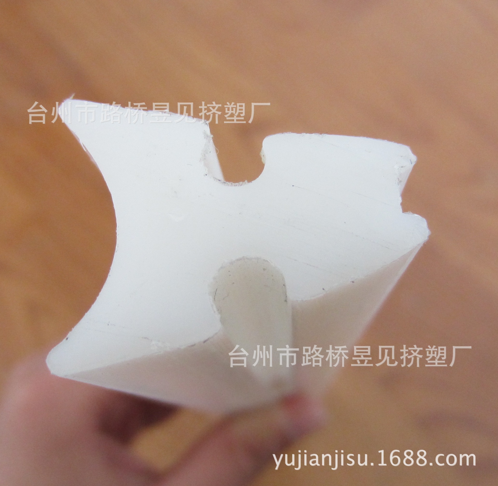 PE白色异型材 (5)
