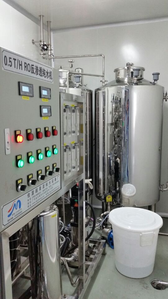 医疗反渗透纯水机03
