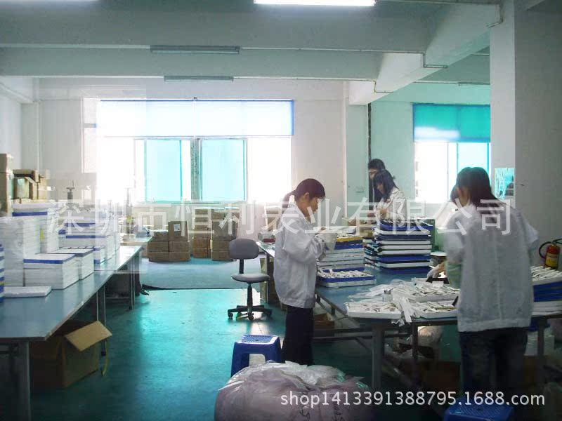 302587852_1617110897