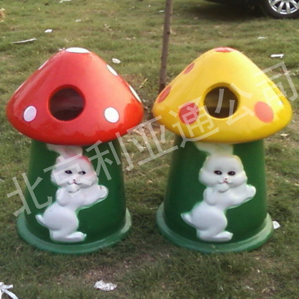 卡通造型果皮箱公园垃圾桶学校垃圾桶户外玻璃钢垃圾桶厂家