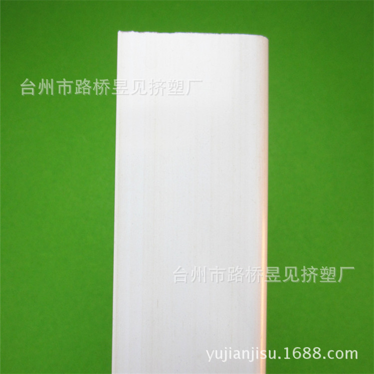 Productos de extrusión de plástico PVC de ángulo recto de plástico de tipo L bandas de borde de PVC duro perfil de fabricación de extrusión