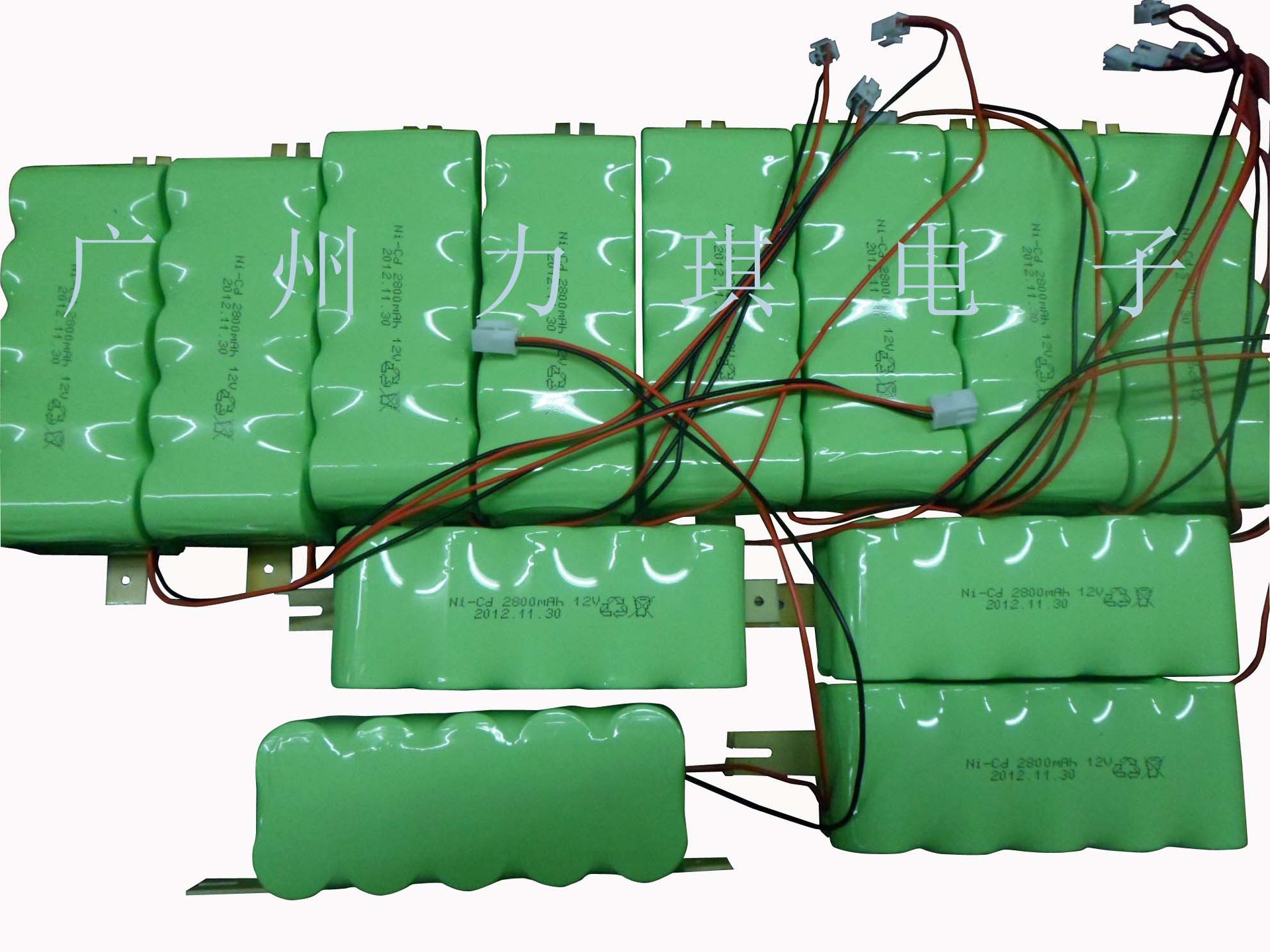 太阳能路灯电池组照明灯电池NI-CD C2800MAH 12V镍镉充电组合电池