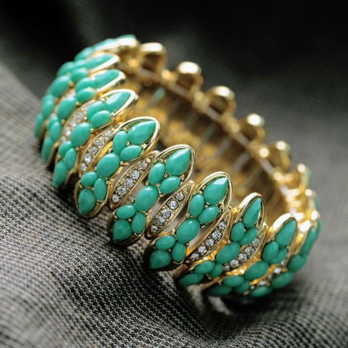 Fashion Jewelry Wholesale Vintage Women's Bracelet display picture 4