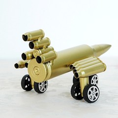 Factory Metal Bullet Case Craft Model Metal Craft Plane Ornament Veterans Memorial Gift Su-25