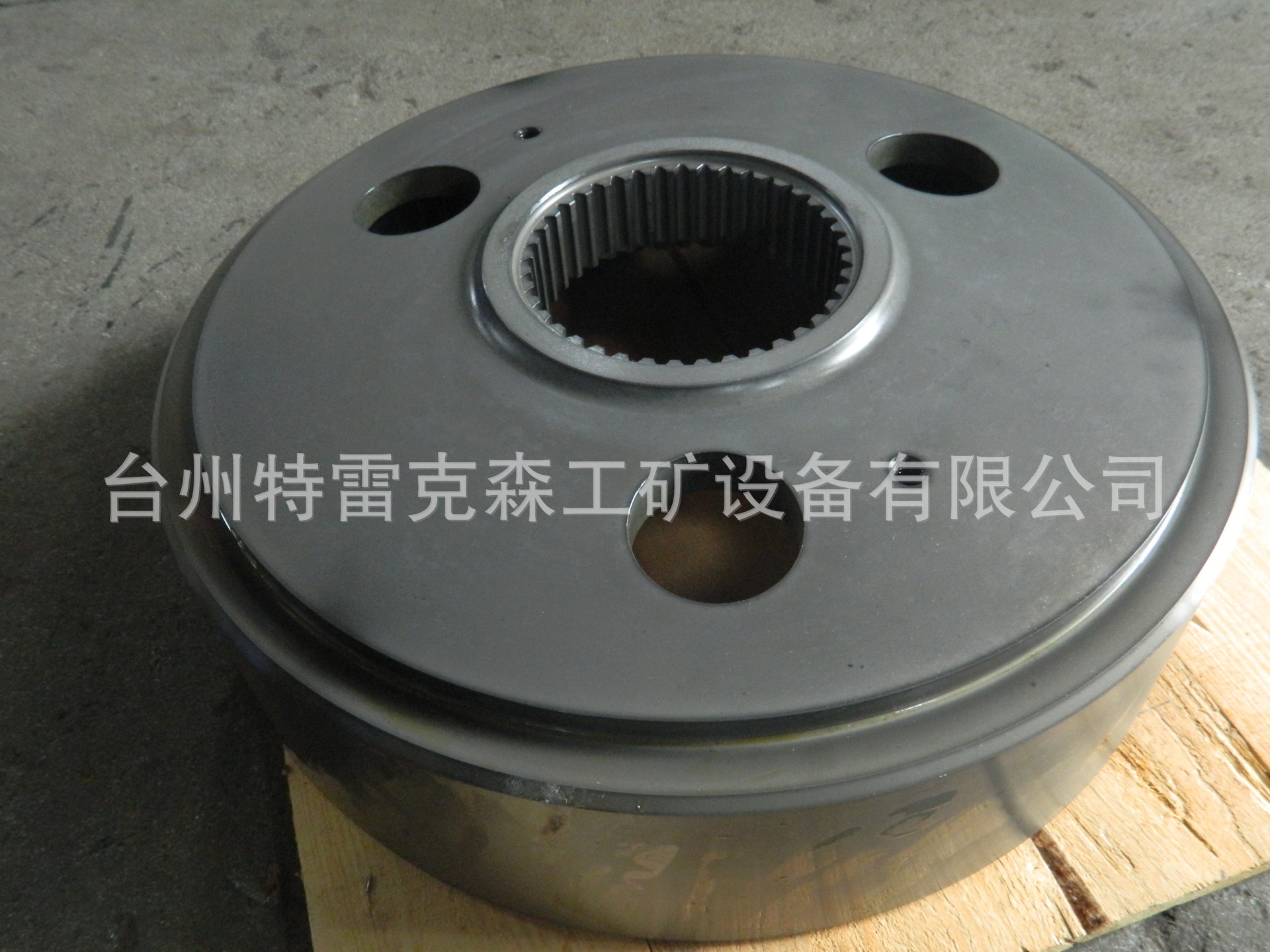 特雷克斯矿车配件 TEREX part（TR50内齿圈9004909）.