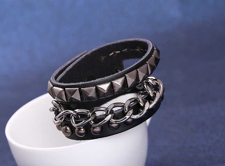 Punk leather bracelet rivet bracelet
