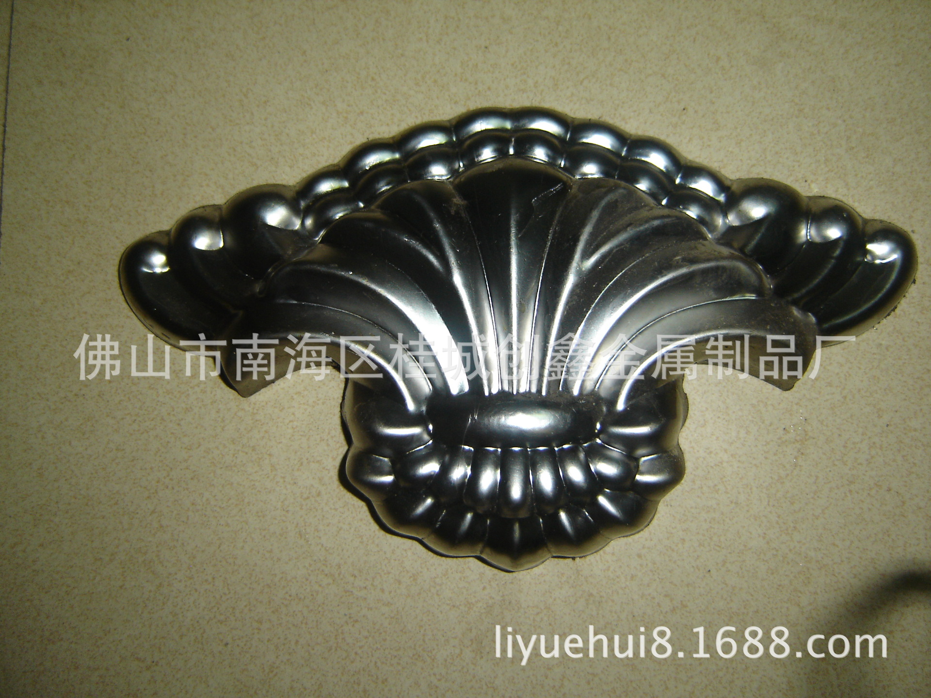 提供門類裝飾配件模具製造及生產加工