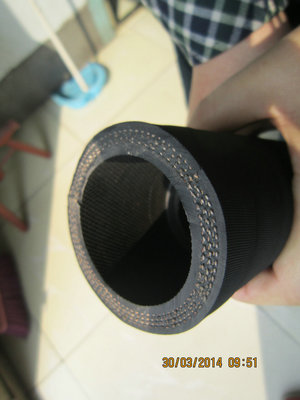 供应38mm无碳绝缘胶管 源头厂家直销输电炉冷却水用无碳胶管